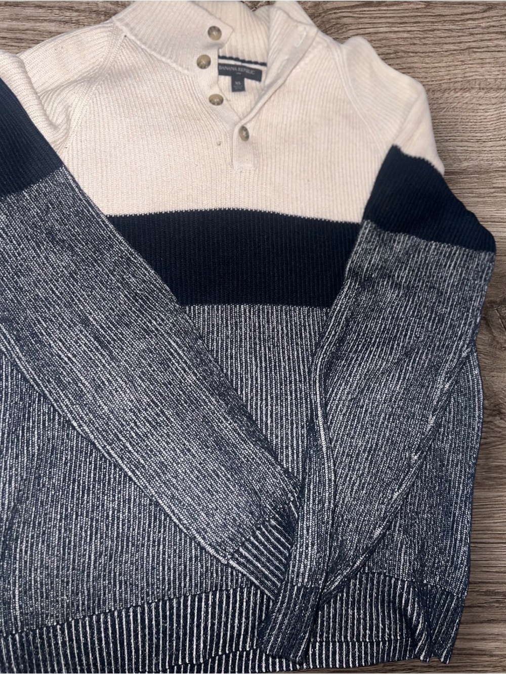 Banana Republic Men's Colorblock Shawl Collar Sweater - White & Navy